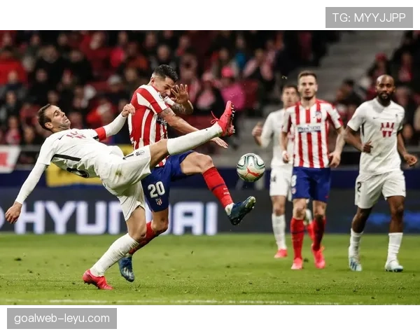 科克状态回暖屡献关键表现，马竞中场核心引球迷热议