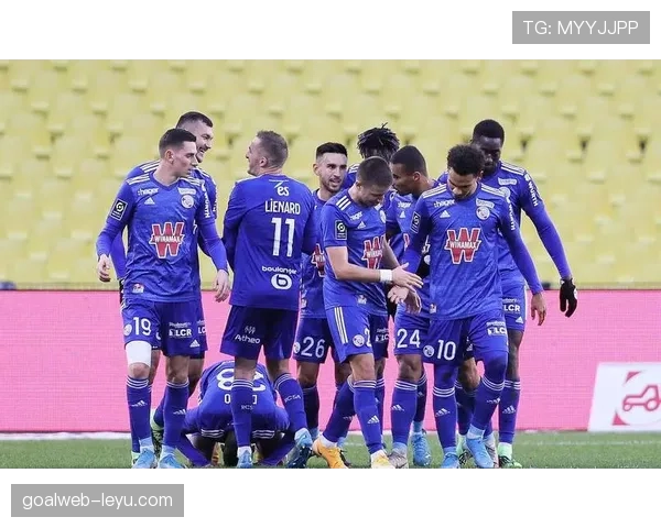 洛里昂战术革新：灵活阵型与高效进攻成球队竞争力新引擎