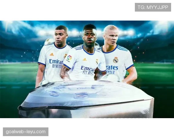 铁腕齐祖与超星姆皇之争，巴黎王朝“宫斗”撕碎争冠希望？